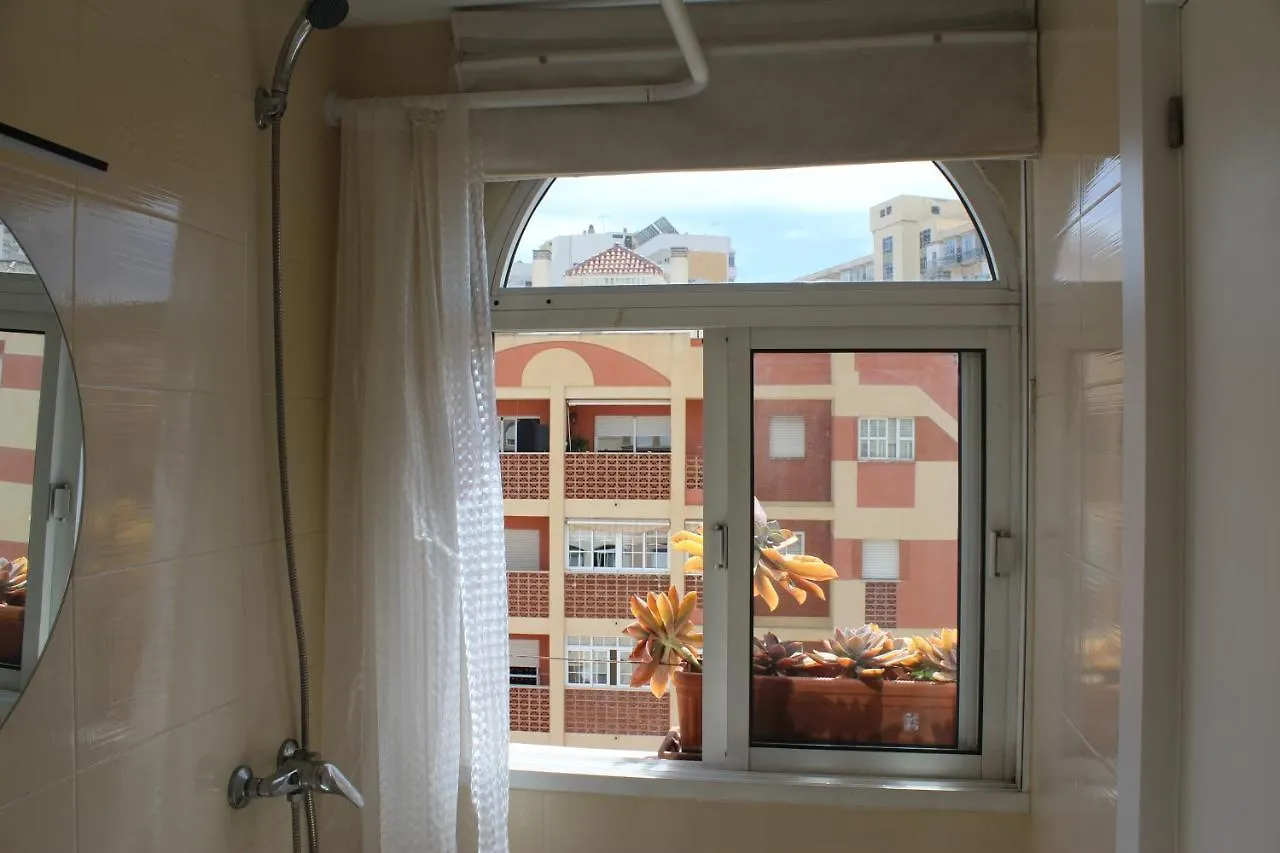 Torremolinos 5º Fllor Apartment Homestay